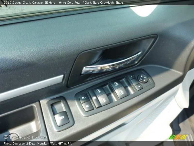 White Gold Pearl / Dark Slate Gray/Light Shale 2010 Dodge Grand Caravan SE Hero