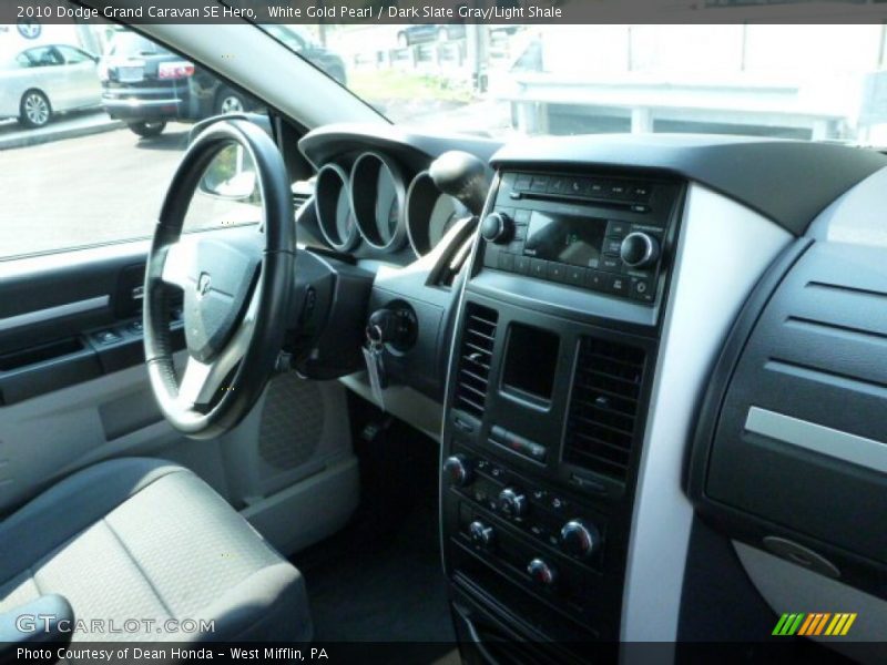White Gold Pearl / Dark Slate Gray/Light Shale 2010 Dodge Grand Caravan SE Hero
