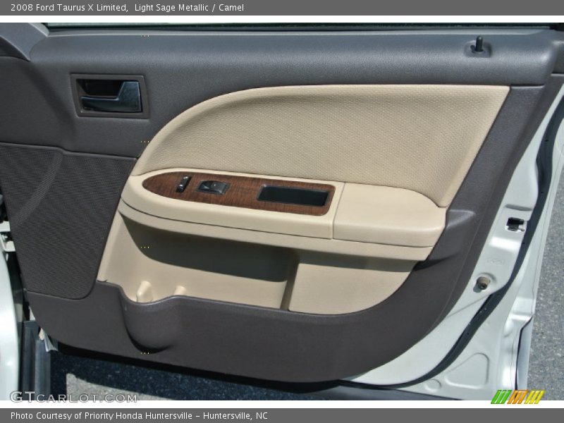 Door Panel of 2008 Taurus X Limited