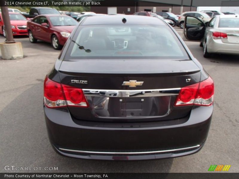 Tungsten Metallic / Jet Black 2014 Chevrolet Cruze LT