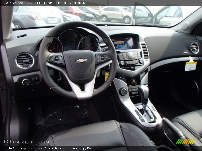 Tungsten Metallic / Jet Black 2014 Chevrolet Cruze LT