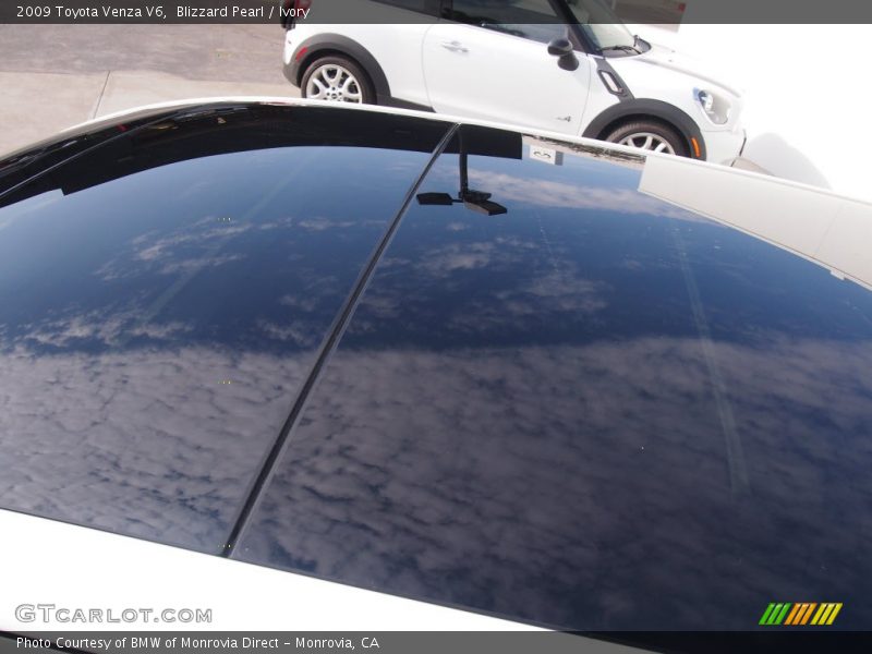 Blizzard Pearl / Ivory 2009 Toyota Venza V6