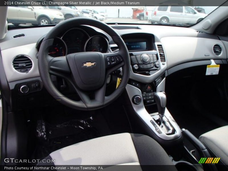 Champagne Silver Metallic / Jet Black/Medium Titanium 2014 Chevrolet Cruze LS
