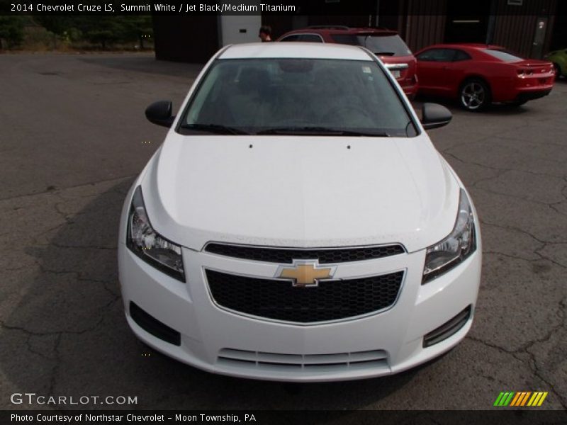 Summit White / Jet Black/Medium Titanium 2014 Chevrolet Cruze LS