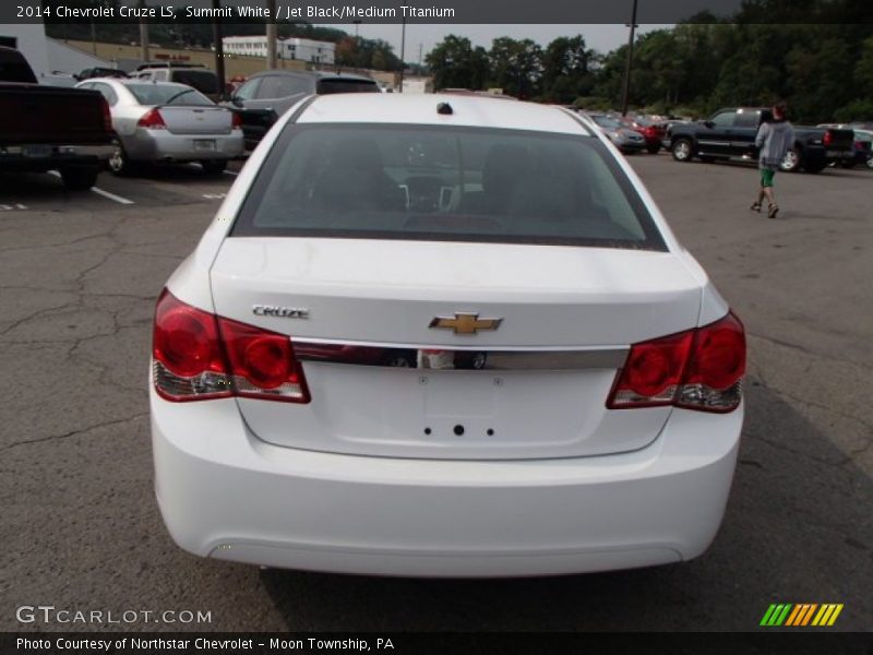 Summit White / Jet Black/Medium Titanium 2014 Chevrolet Cruze LS