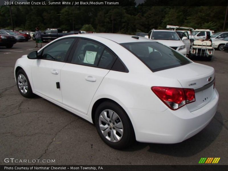 Summit White / Jet Black/Medium Titanium 2014 Chevrolet Cruze LS
