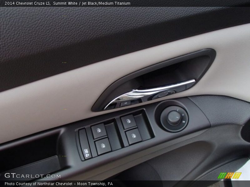 Summit White / Jet Black/Medium Titanium 2014 Chevrolet Cruze LS