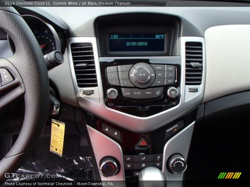 Summit White / Jet Black/Medium Titanium 2014 Chevrolet Cruze LS