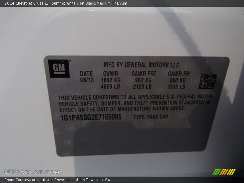 Summit White / Jet Black/Medium Titanium 2014 Chevrolet Cruze LS