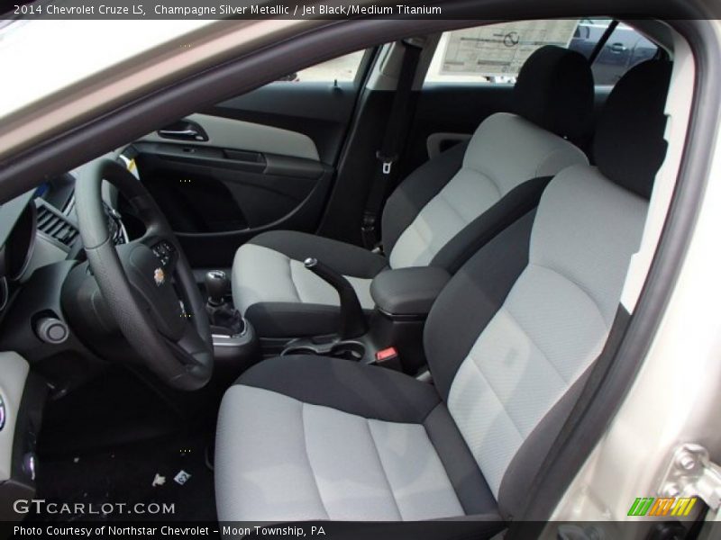 Champagne Silver Metallic / Jet Black/Medium Titanium 2014 Chevrolet Cruze LS
