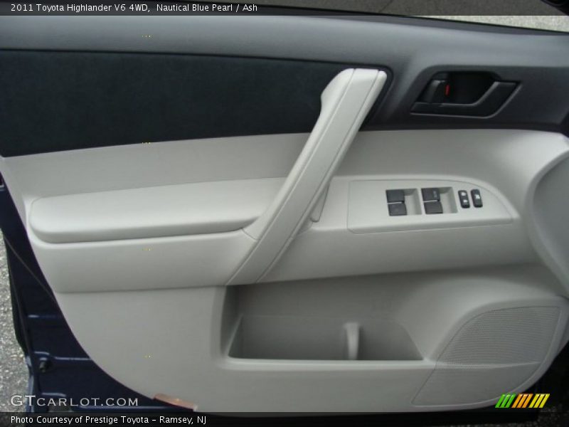 Nautical Blue Pearl / Ash 2011 Toyota Highlander V6 4WD