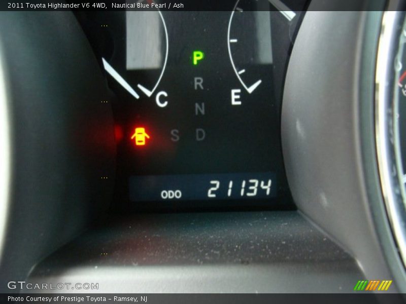 Nautical Blue Pearl / Ash 2011 Toyota Highlander V6 4WD