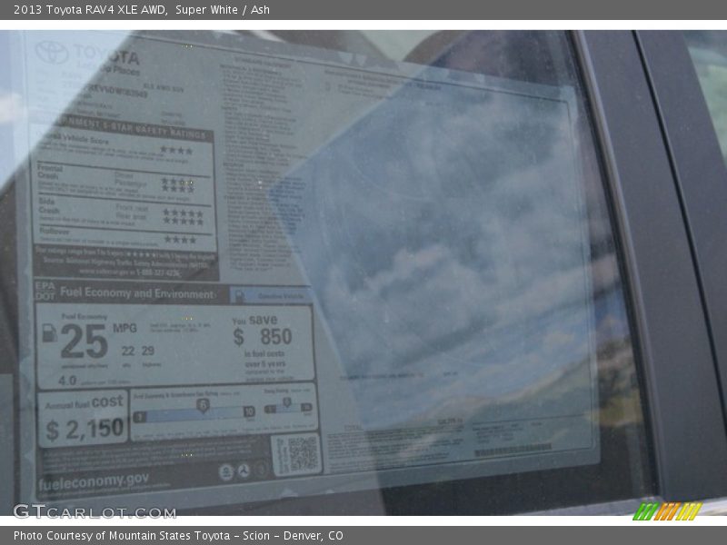 Super White / Ash 2013 Toyota RAV4 XLE AWD
