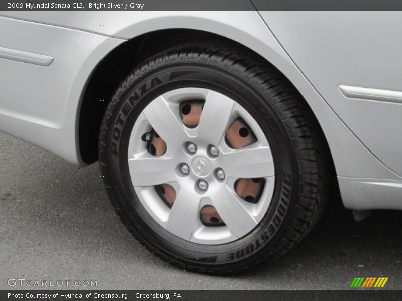 Bright Silver / Gray 2009 Hyundai Sonata GLS