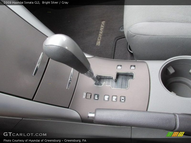 Bright Silver / Gray 2009 Hyundai Sonata GLS