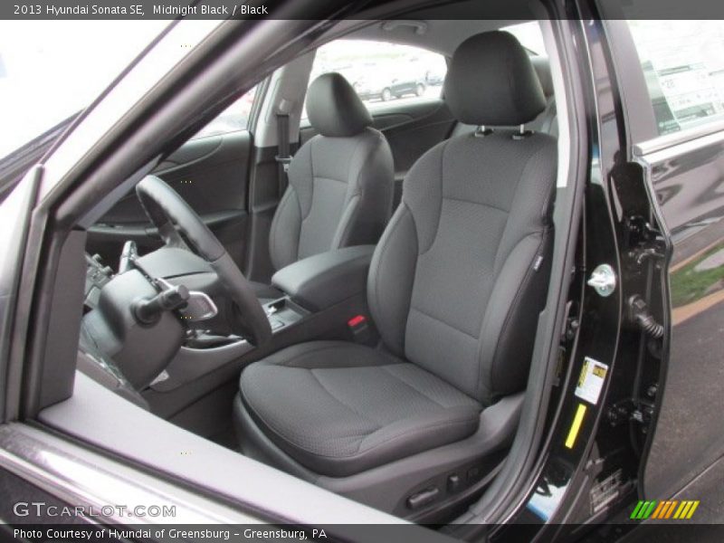 Midnight Black / Black 2013 Hyundai Sonata SE