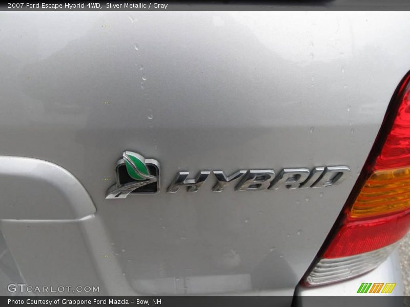 Silver Metallic / Gray 2007 Ford Escape Hybrid 4WD