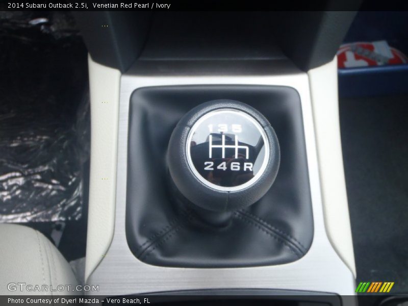 Venetian Red Pearl / Ivory 2014 Subaru Outback 2.5i