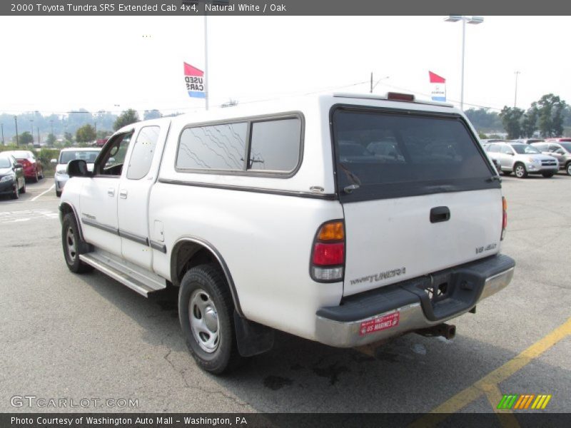 Natural White / Oak 2000 Toyota Tundra SR5 Extended Cab 4x4