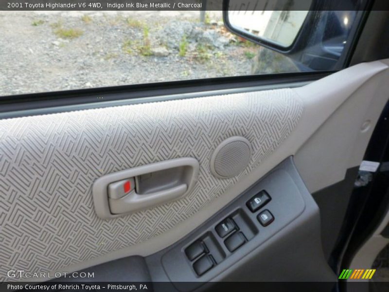 Indigo Ink Blue Metallic / Charcoal 2001 Toyota Highlander V6 4WD