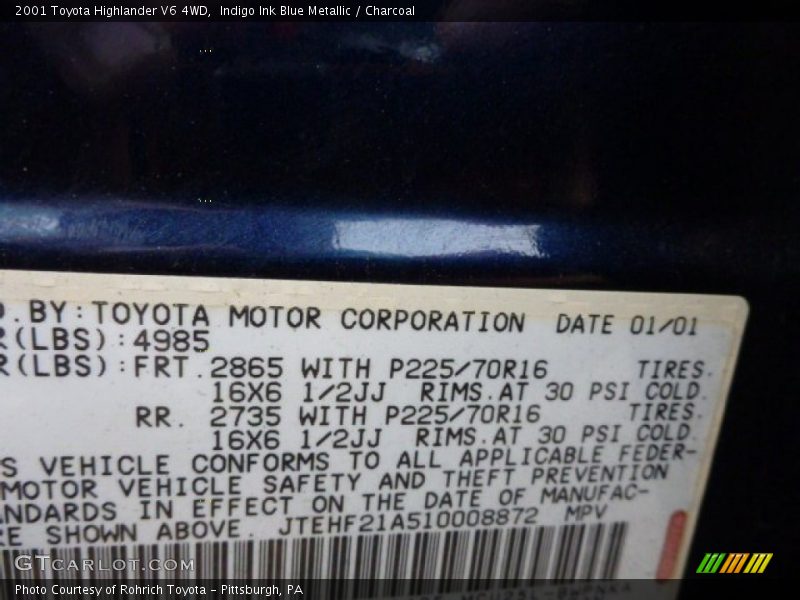 Indigo Ink Blue Metallic / Charcoal 2001 Toyota Highlander V6 4WD