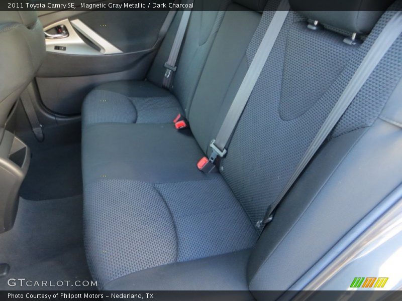 Magnetic Gray Metallic / Dark Charcoal 2011 Toyota Camry SE