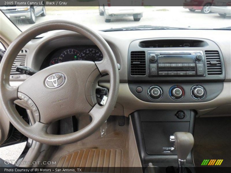 Black / Gray 2005 Toyota Camry LE