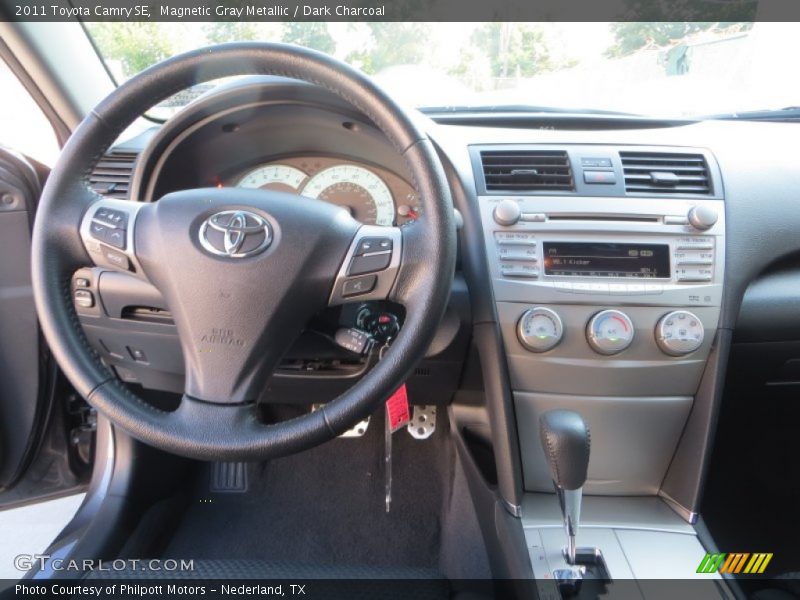 Magnetic Gray Metallic / Dark Charcoal 2011 Toyota Camry SE