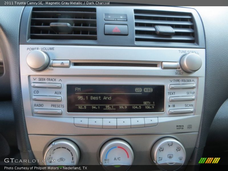Magnetic Gray Metallic / Dark Charcoal 2011 Toyota Camry SE