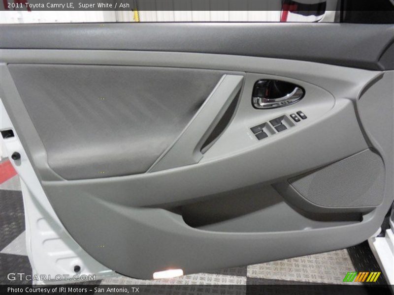 Super White / Ash 2011 Toyota Camry LE