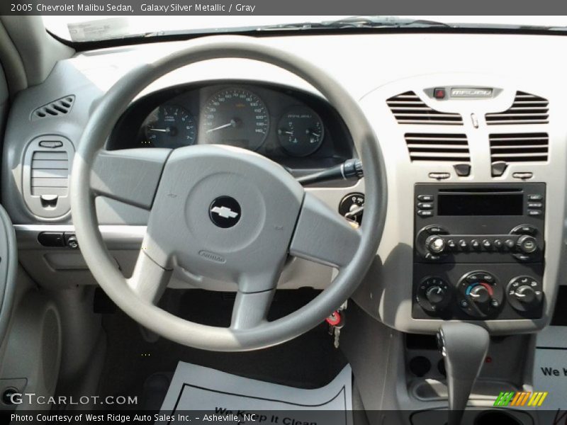 Galaxy Silver Metallic / Gray 2005 Chevrolet Malibu Sedan