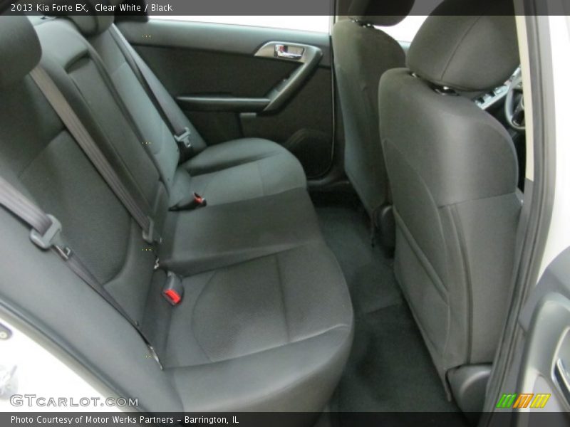 Clear White / Black 2013 Kia Forte EX