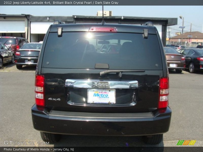 Brilliant Black Crystal Pearl / Dark Slate Gray 2012 Jeep Liberty Latitude 4x4