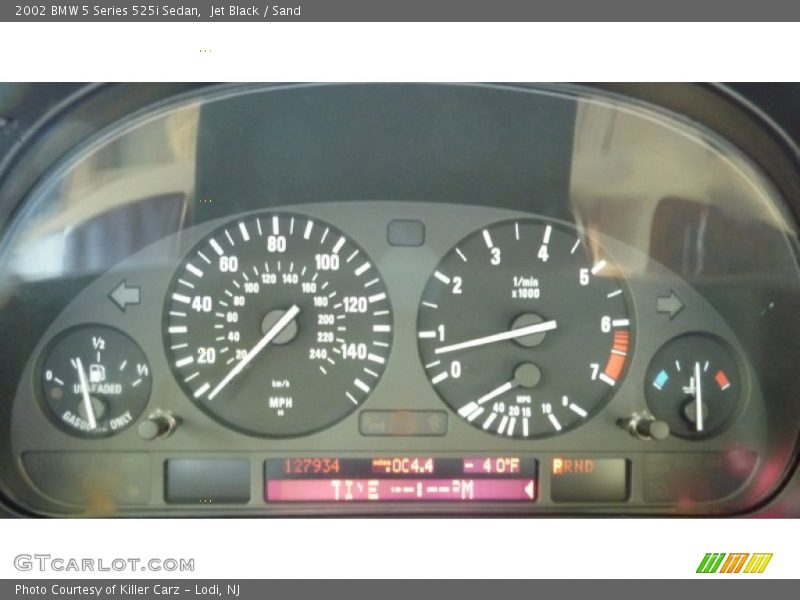 Jet Black / Sand 2002 BMW 5 Series 525i Sedan
