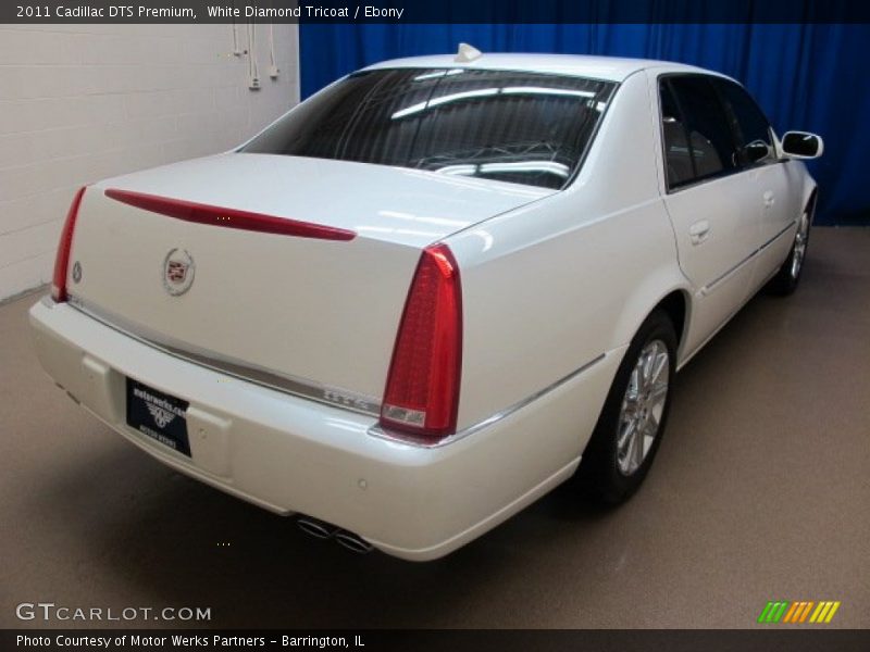 White Diamond Tricoat / Ebony 2011 Cadillac DTS Premium