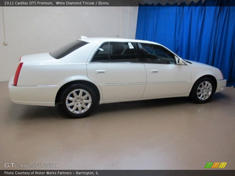 White Diamond Tricoat / Ebony 2011 Cadillac DTS Premium