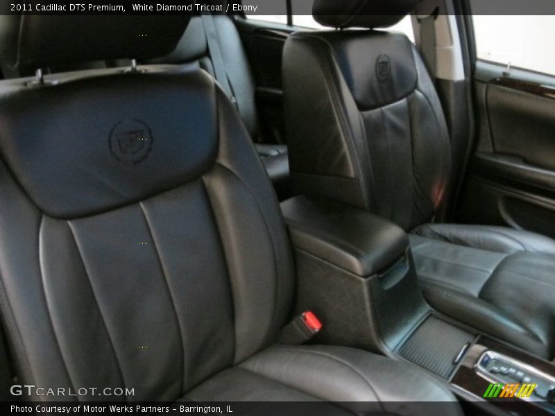 White Diamond Tricoat / Ebony 2011 Cadillac DTS Premium