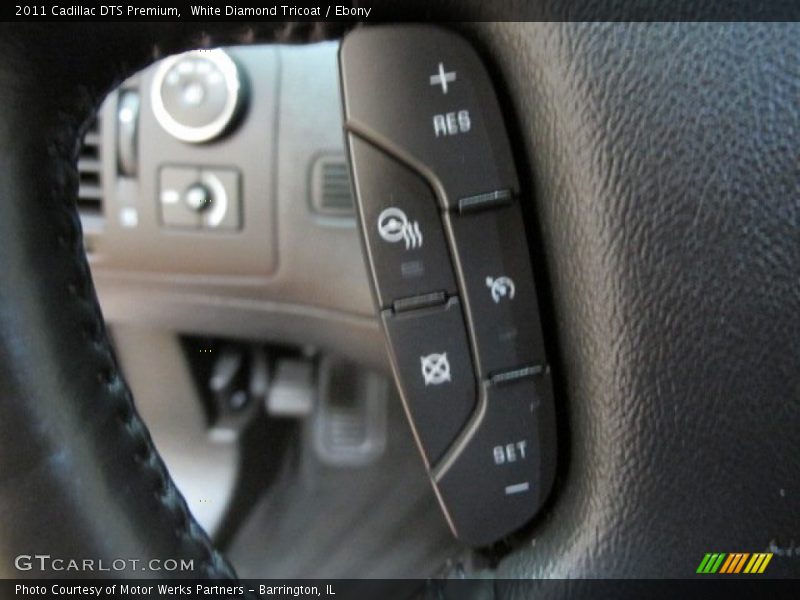 White Diamond Tricoat / Ebony 2011 Cadillac DTS Premium