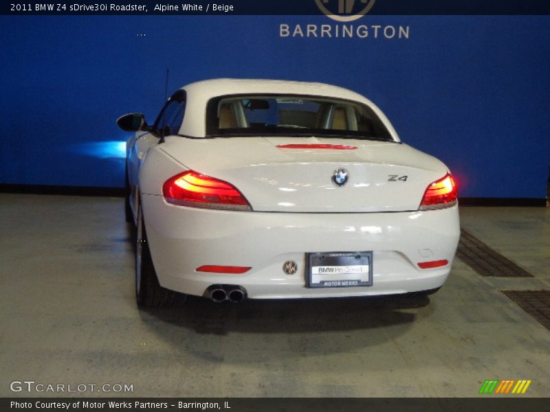 Alpine White / Beige 2011 BMW Z4 sDrive30i Roadster