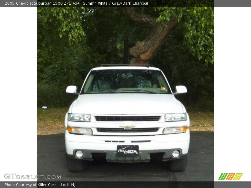 Summit White / Gray/Dark Charcoal 2005 Chevrolet Suburban 1500 Z71 4x4