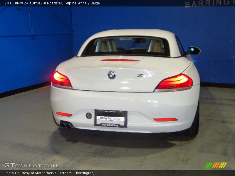 Alpine White / Beige 2011 BMW Z4 sDrive30i Roadster