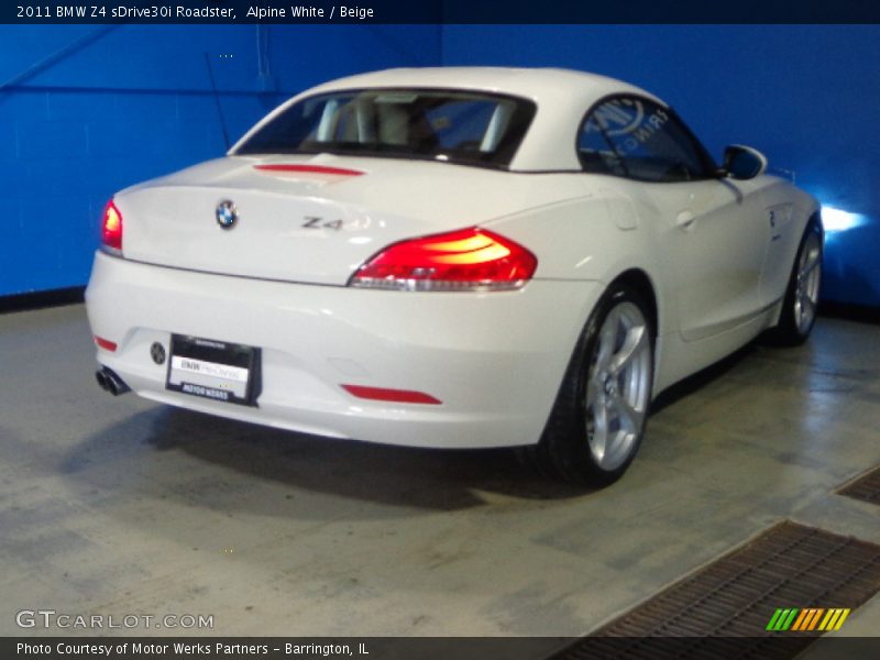 Alpine White / Beige 2011 BMW Z4 sDrive30i Roadster