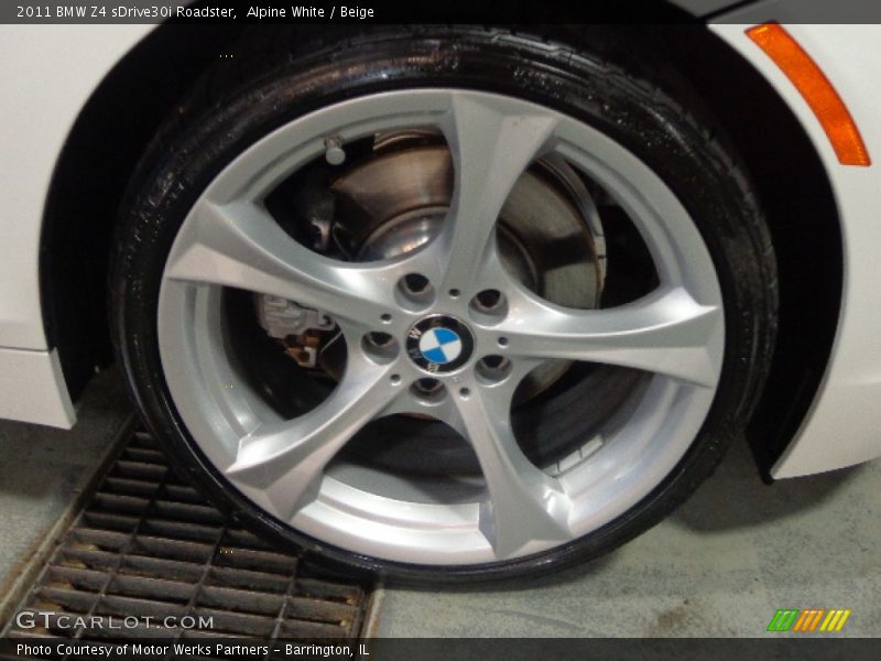 Alpine White / Beige 2011 BMW Z4 sDrive30i Roadster