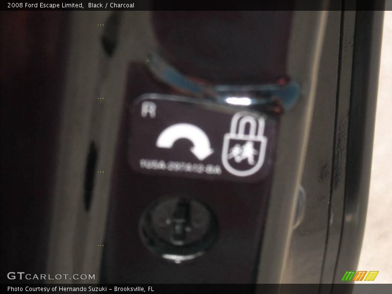 Black / Charcoal 2008 Ford Escape Limited