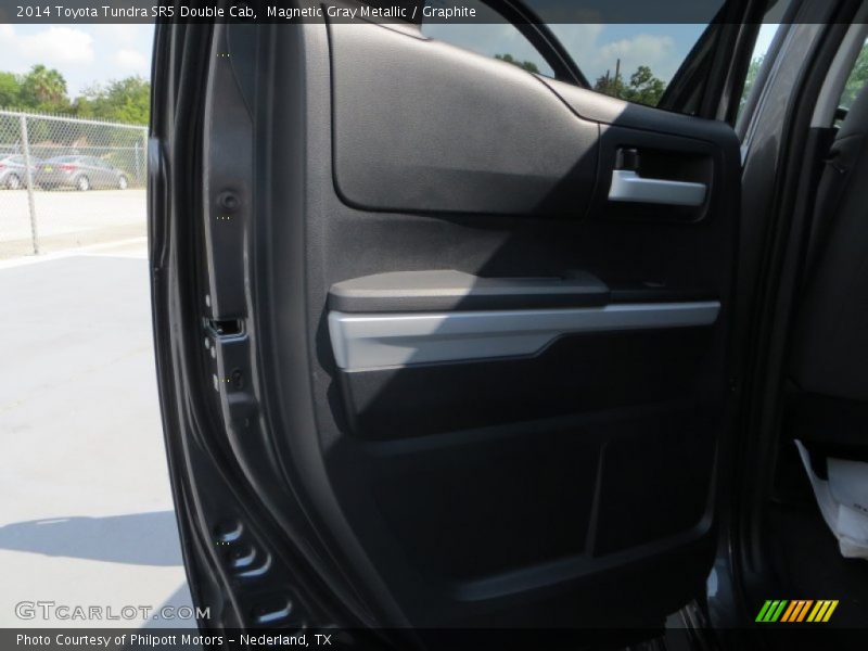 Magnetic Gray Metallic / Graphite 2014 Toyota Tundra SR5 Double Cab