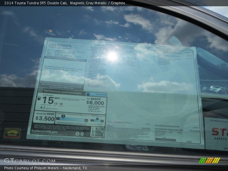 Magnetic Gray Metallic / Graphite 2014 Toyota Tundra SR5 Double Cab