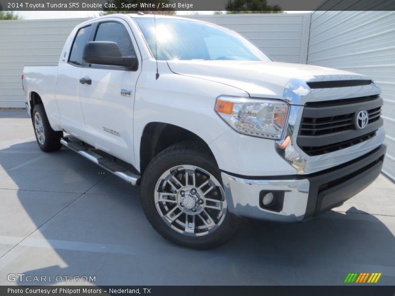 Super White / Sand Beige 2014 Toyota Tundra SR5 Double Cab