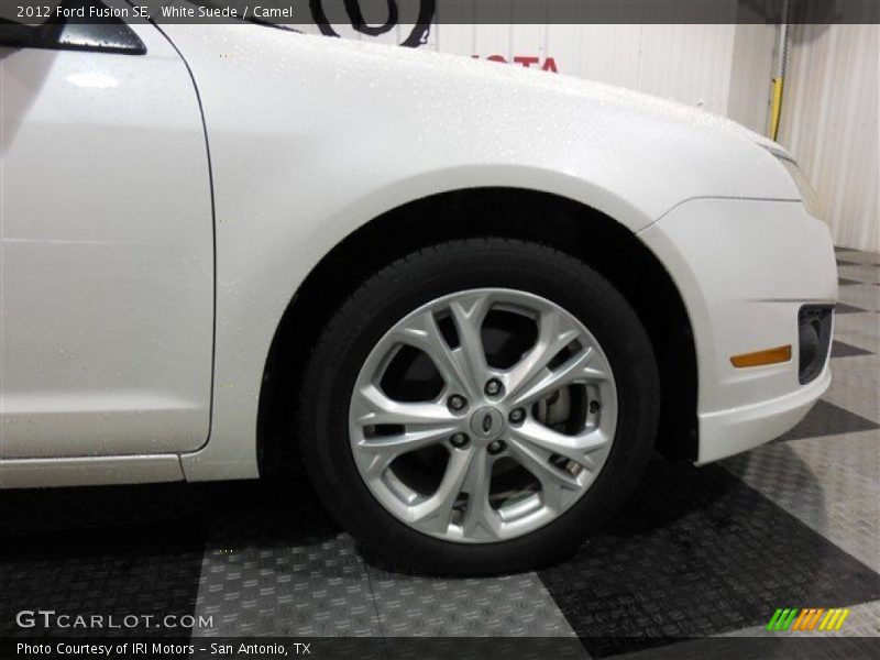 White Suede / Camel 2012 Ford Fusion SE