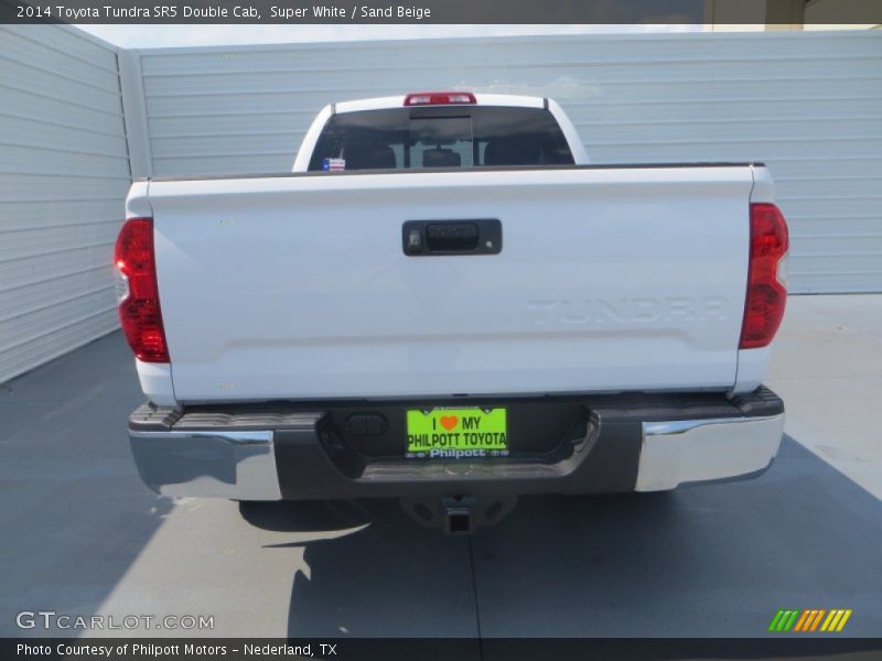 Super White / Sand Beige 2014 Toyota Tundra SR5 Double Cab