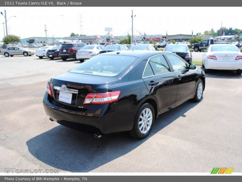 Black / Bisque 2011 Toyota Camry XLE V6